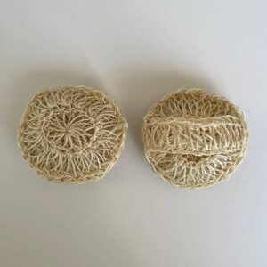 Round sisal scrubber ball sponge w/ handle kitchen bath